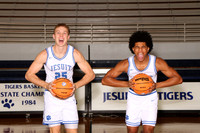 Basketball Senior Group [shouting] - IMG_8178